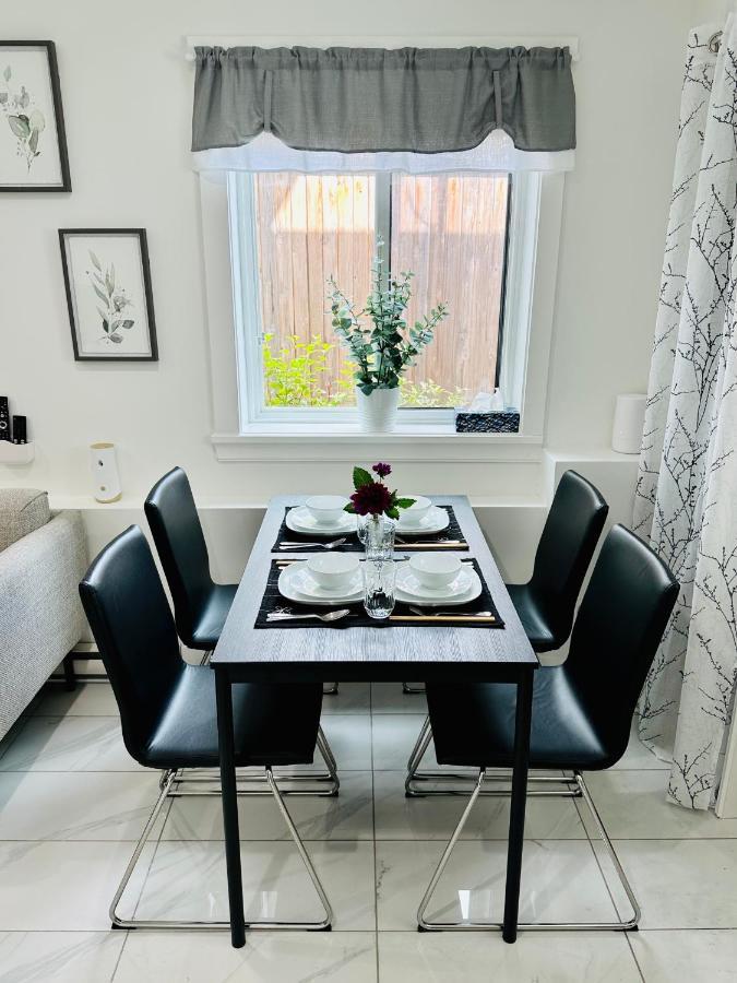 2Br 1.5Ba Full Kitchen Private Guest House - Free Parking - Central Location Vancouver Eksteriør bilde