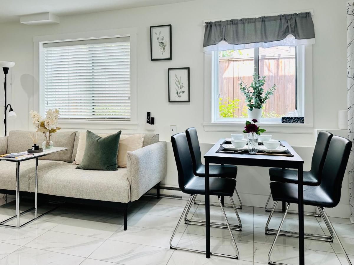 2Br 1.5Ba Full Kitchen Private Guest House - Free Parking - Central Location Vancouver Eksteriør bilde