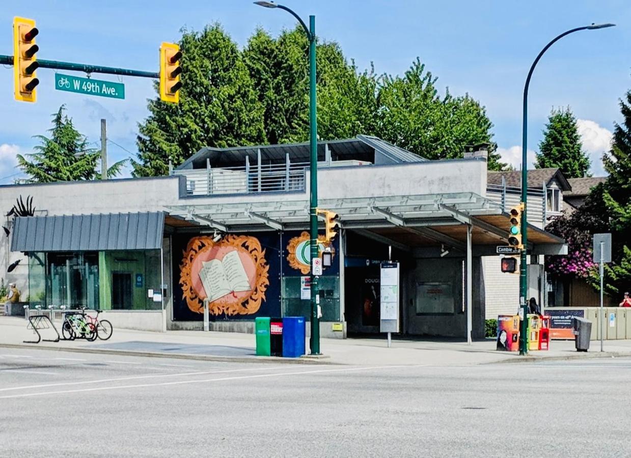 2Br 1.5Ba Full Kitchen Private Guest House - Free Parking - Central Location Vancouver Eksteriør bilde