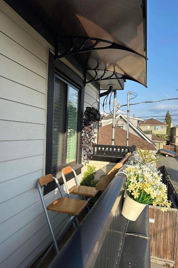 2Br 1.5Ba Full Kitchen Private Guest House - Free Parking - Central Location Vancouver Eksteriør bilde